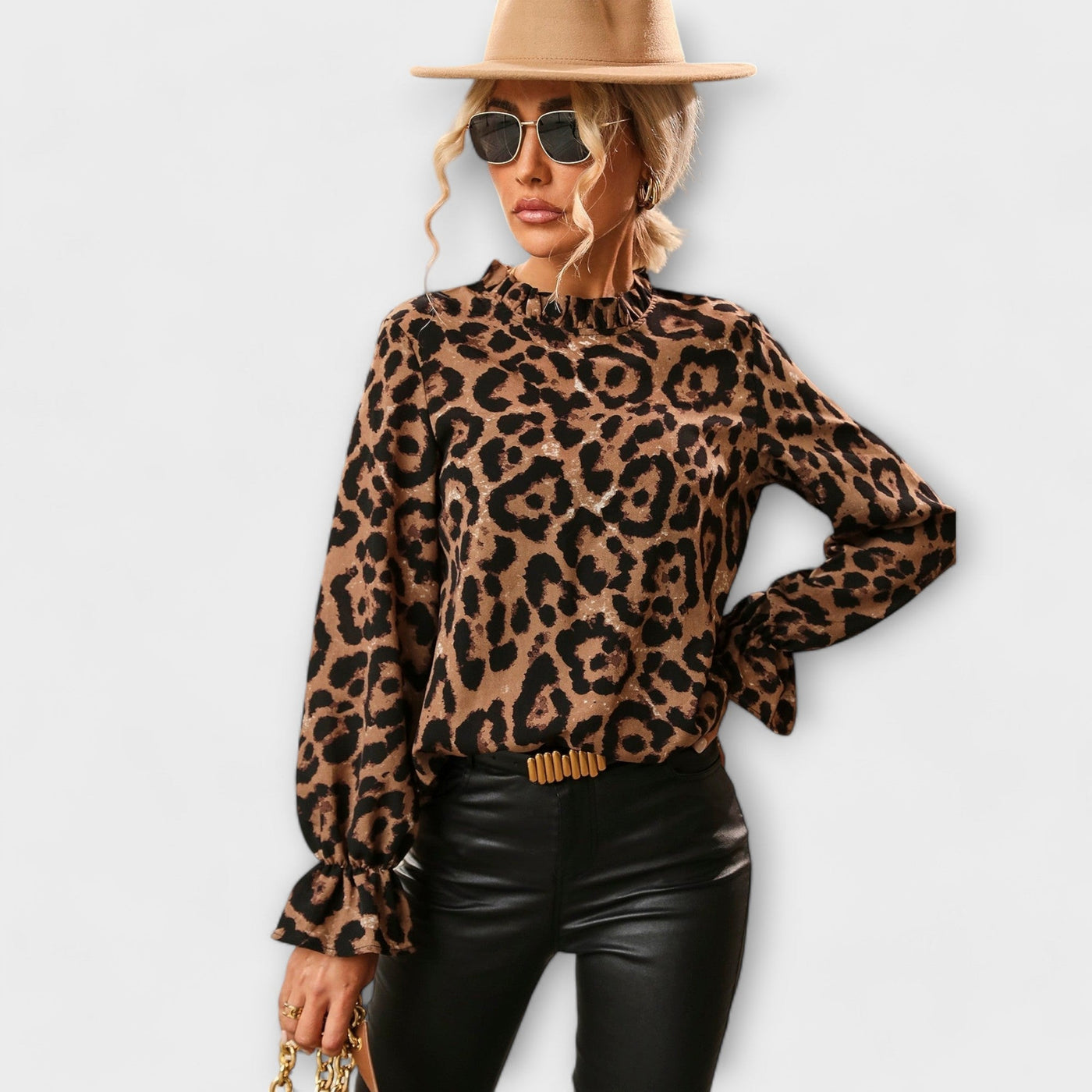 Kayla - Halenka s leopardím potiskem a skládacím límcem